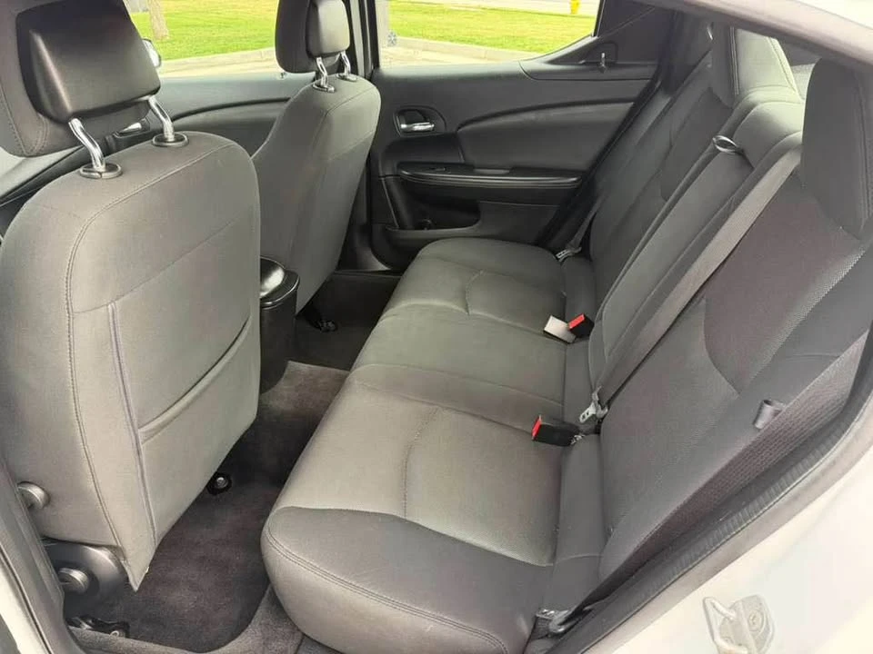 2014 Dodge Avenger Sedan - Image 7 of 10