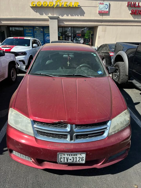 2014 Dodge Avenger Sedan - Image 2 of 3