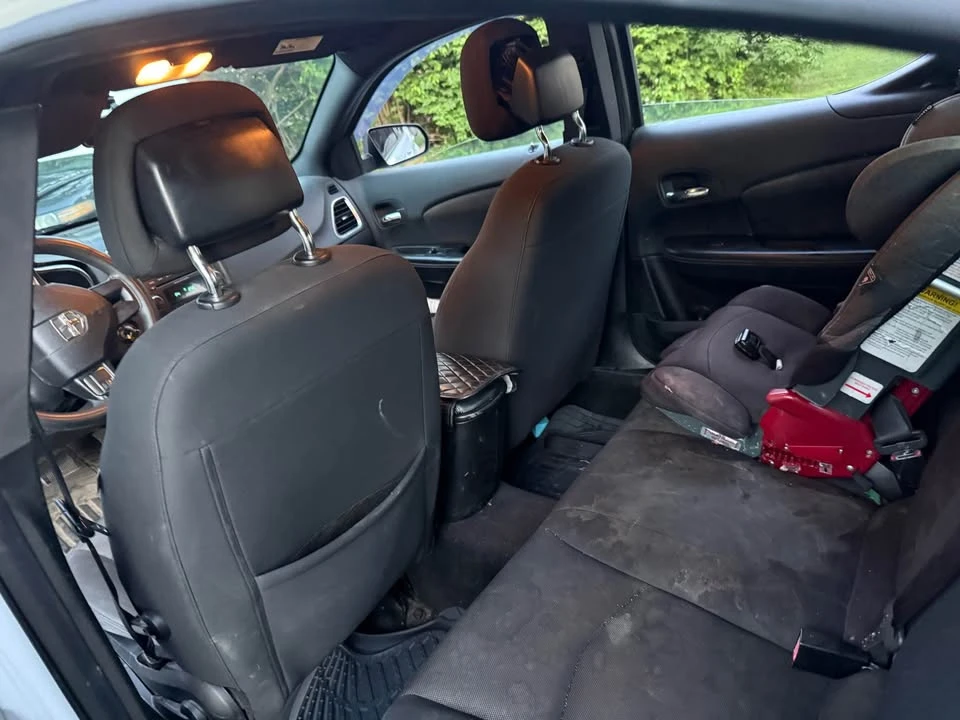 2014 Dodge Avenger Sedan - Image 6 of 7