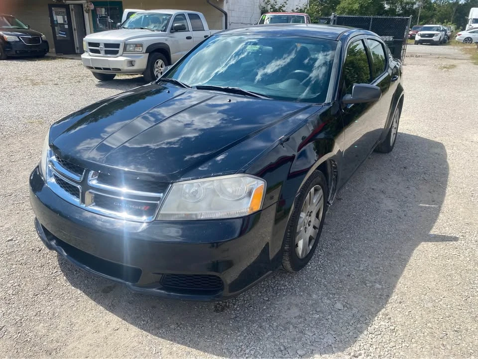 2014 Dodge Avenger Sedan - Image 6 of 11