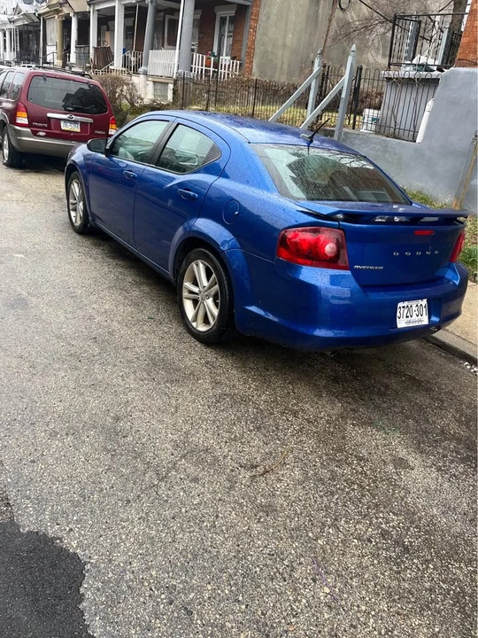 2014 Dodge Avenger Sedan - Image 3 of 9