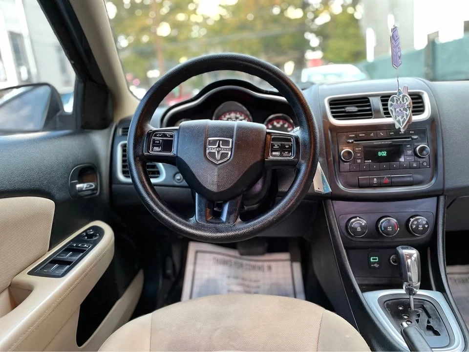 2014 Dodge Avenger Sedan - Image 11 of 14