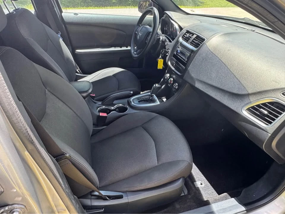 2014 Dodge Avenger Sedan - Image 8 of 10