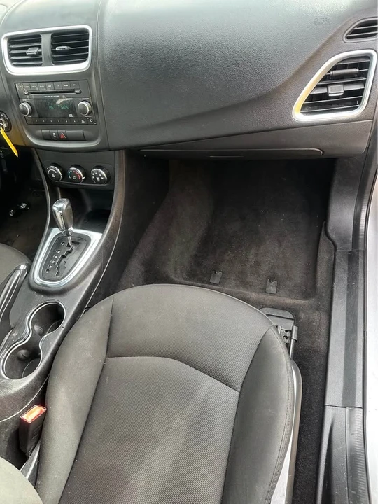 2014 Dodge Avenger Sedan - Image 6 of 7