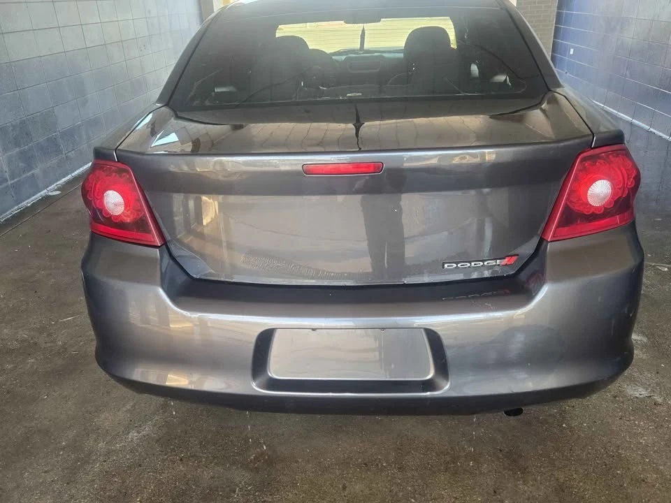 2014 Dodge Avenger Sedan - Image 13 of 15