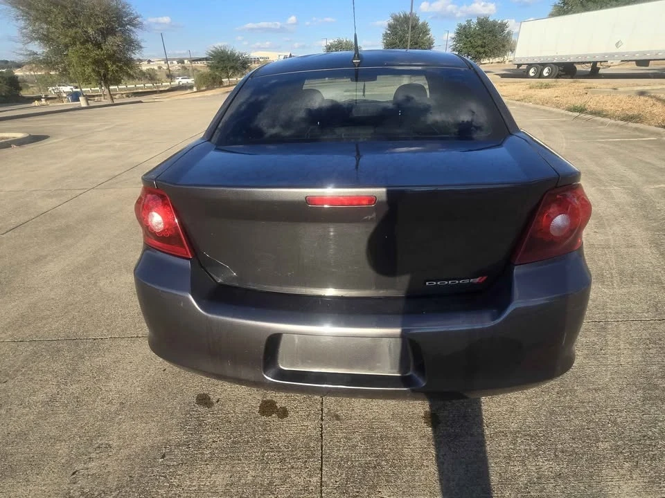 2014 Dodge Avenger Sedan - Image 2 of 15