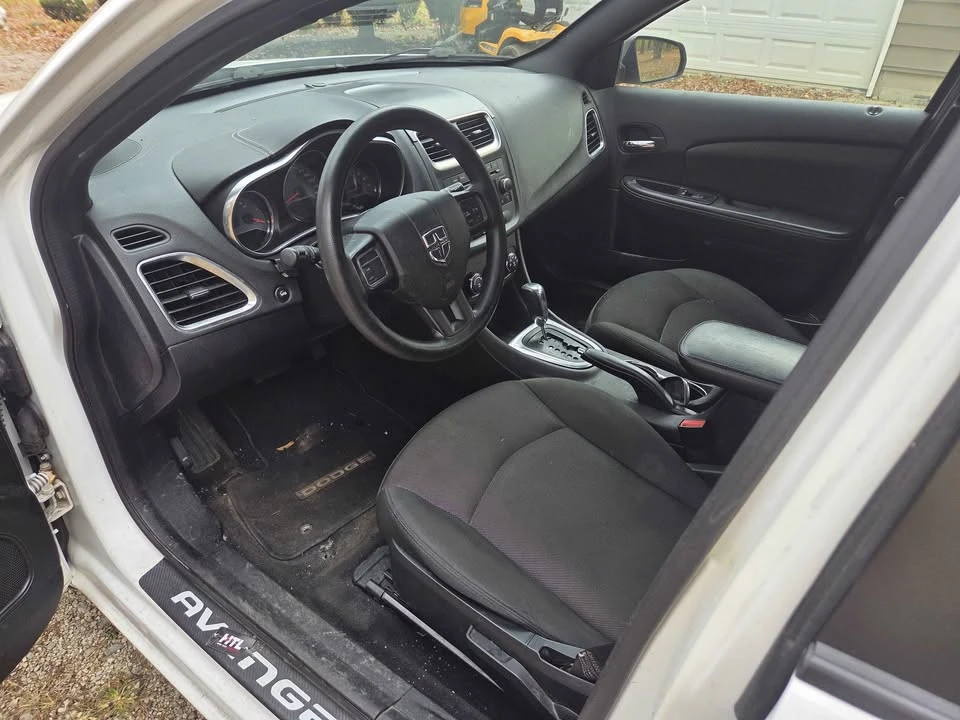 2014 Dodge Avenger Sedan - Image 5 of 7