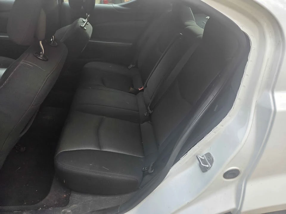 2014 Dodge Avenger Sedan - Image 7 of 7