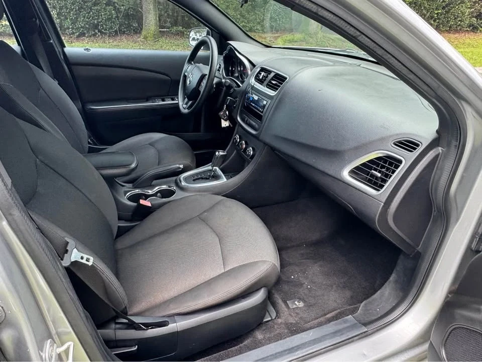 2014 Dodge Avenger Sedan - Image 7 of 9