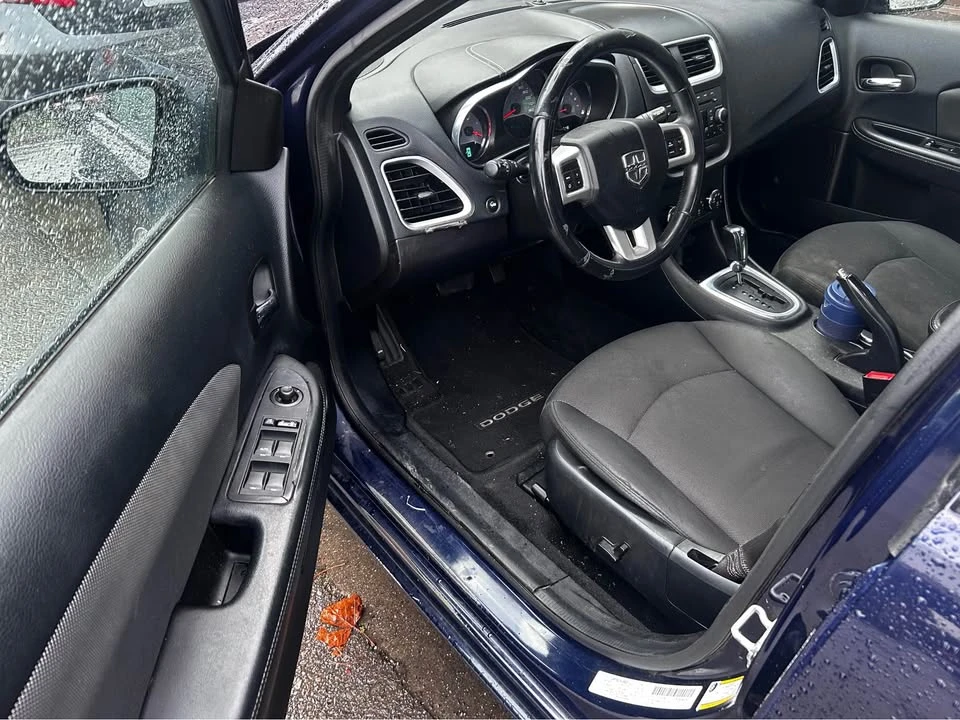 2014 Dodge Avenger Sedan - Image 10 of 14