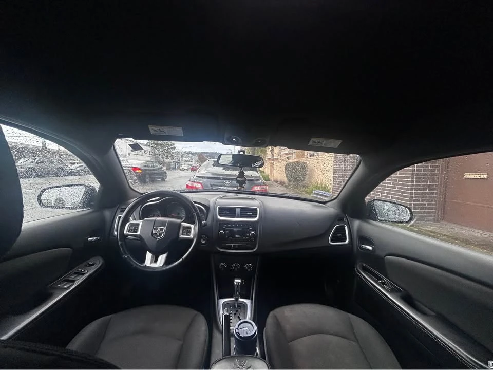 2014 Dodge Avenger Sedan - Image 7 of 14