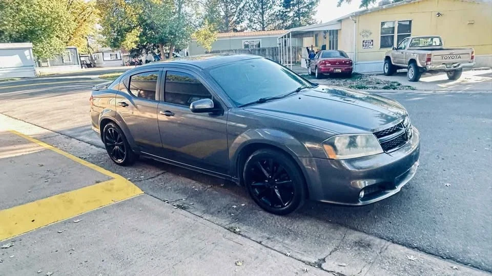 2014 Dodge Avenger Sedan - Image 8 of 14