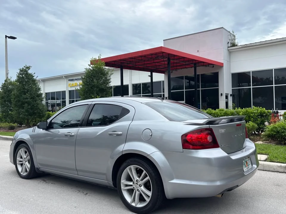 2014 Dodge Avenger Sedan - Image 3 of 8