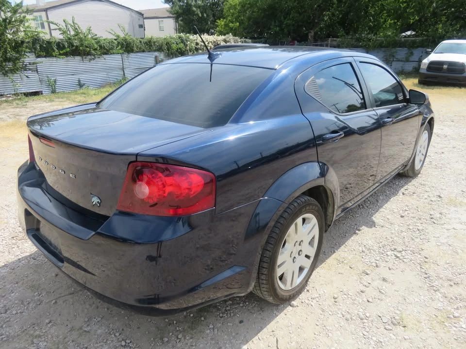 2014 Dodge Avenger Sedan - Image 4 of 6