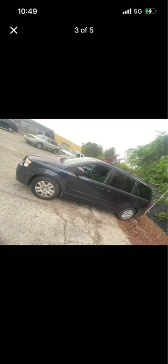 2014 Dodge Caravan - Image 3 of 5