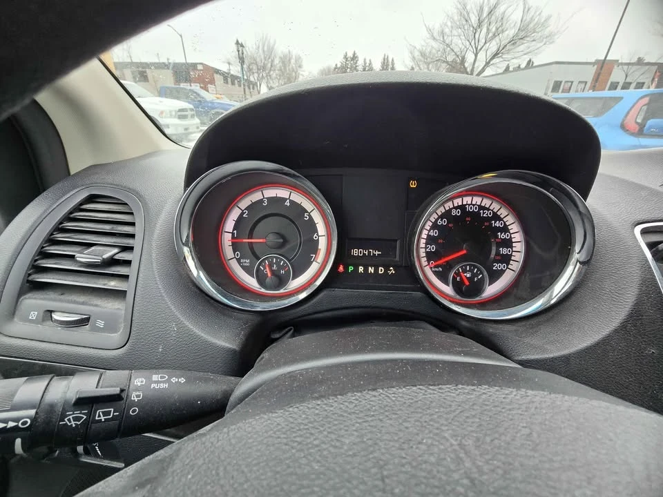 2014 Dodge Caravan - Image 5 of 16