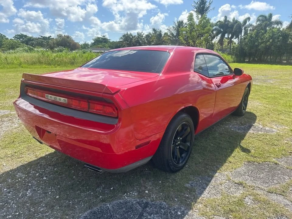 2014 Dodge Challenger 3rd Gen - Image 5 of 10