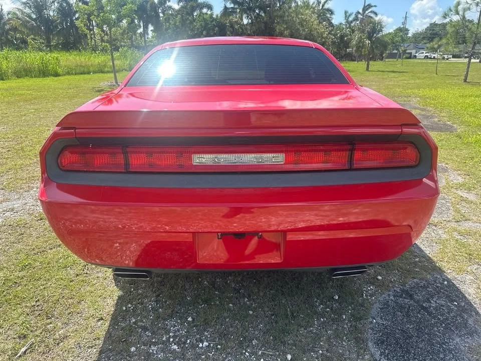 2014 Dodge Challenger 3rd Gen - Image 4 of 10