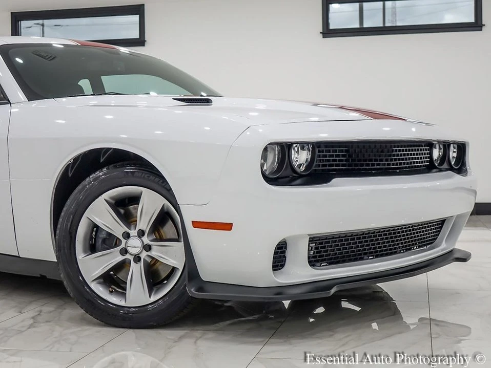 2014 Dodge Challenger 3rd Gen - Image 9 of 16