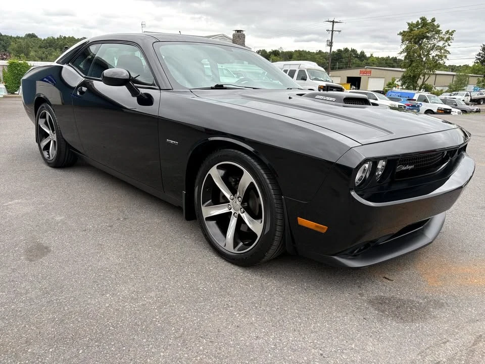 2014 Dodge Challenger 3rd Gen - Image 7 of 19