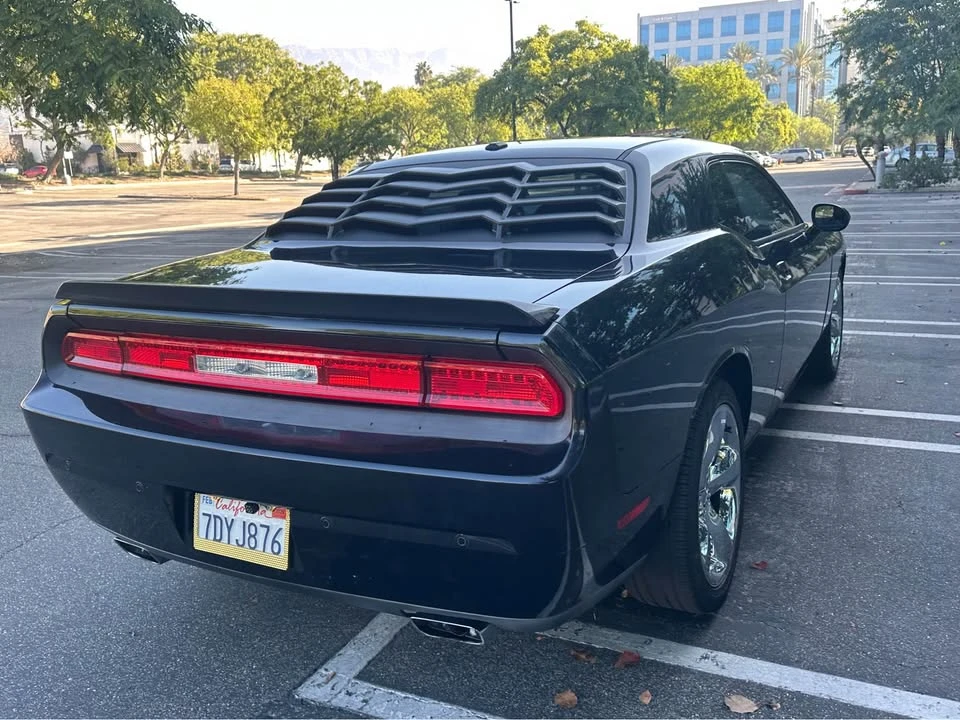 2014 Dodge Challenger 3rd Gen - Image 9 of 17