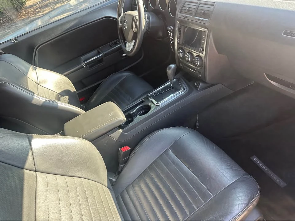 2014 Dodge Challenger 3rd Gen - Image 15 of 17