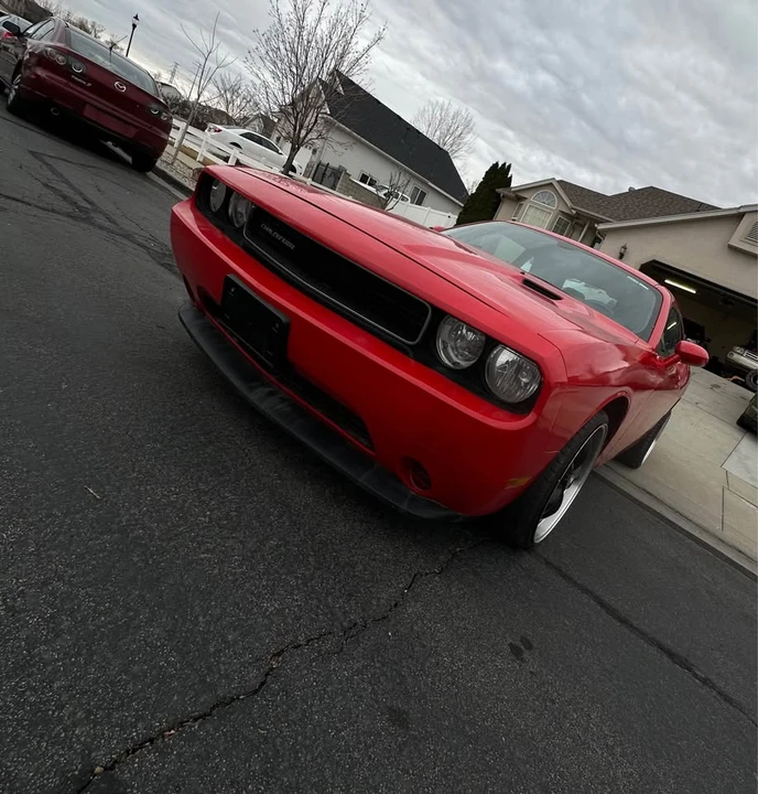 2014 Dodge Challenger 3rd Gen - Image 4 of 12