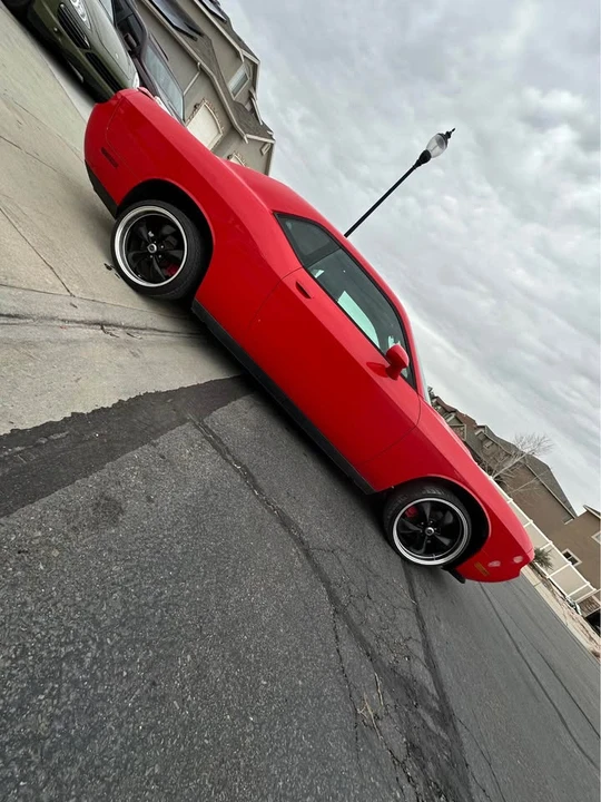 2014 Dodge Challenger 3rd Gen - Image 8 of 12