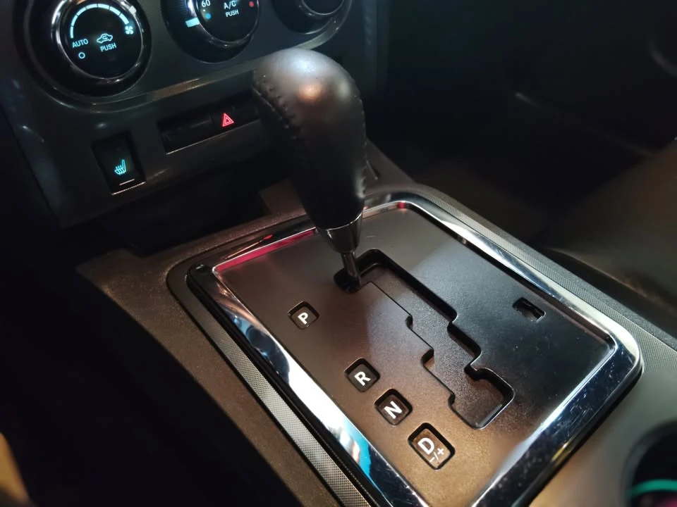 2014 Dodge Challenger 3rd Gen - Image 17 of 20