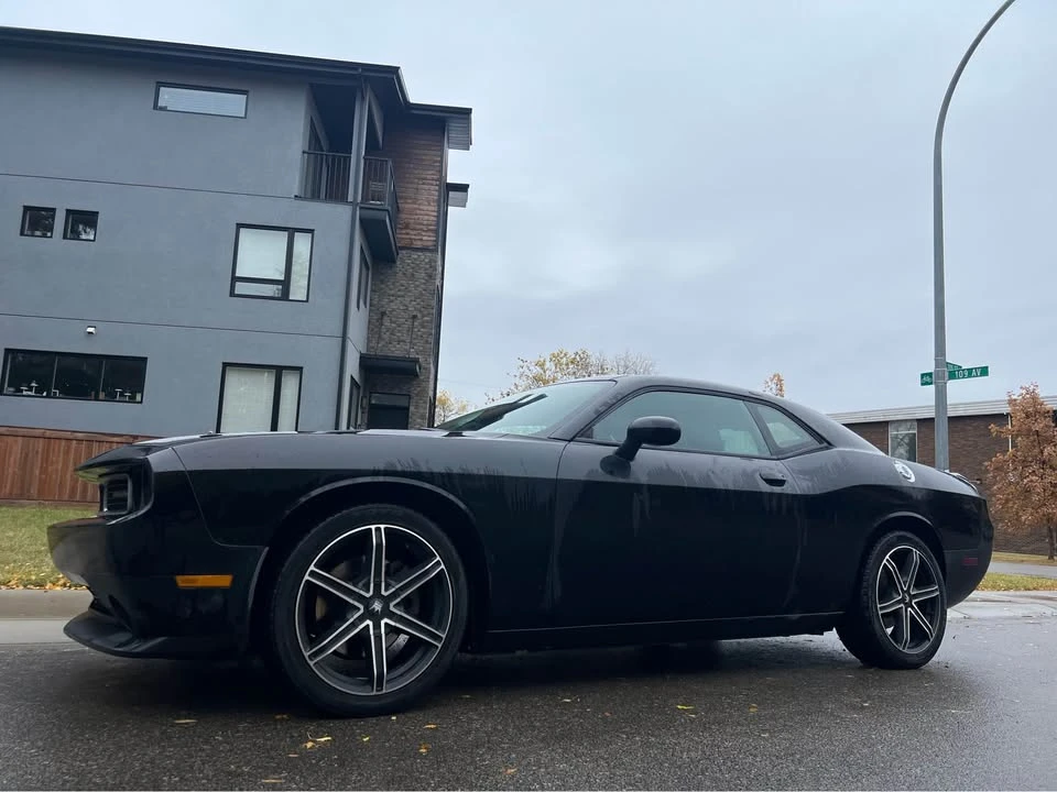 2014 Dodge Challenger 3rd Gen - Image 6 of 9