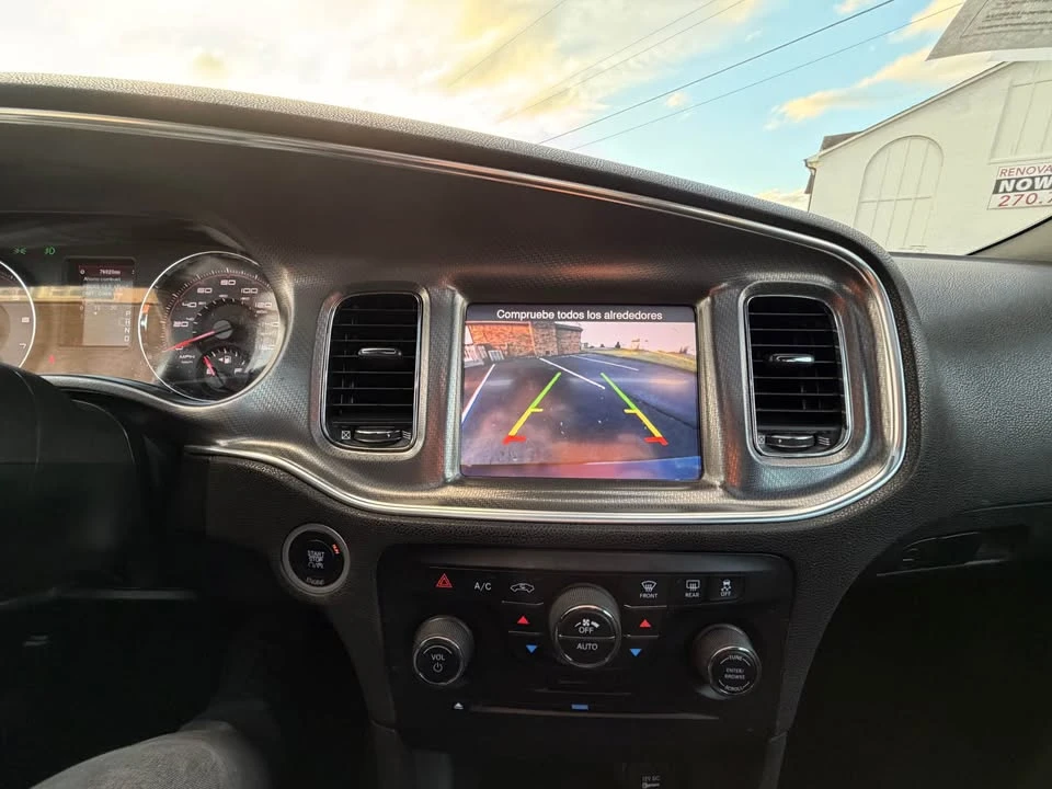 2014 Dodge Challenger 3rd Gen - Image 10 of 16