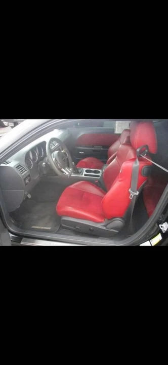 2014 Dodge Challenger 3rd Gen - Image 5 of 5