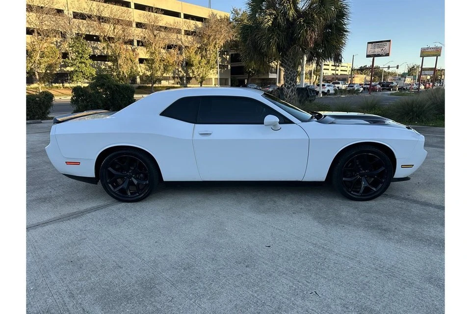 2014 Dodge Challenger 3rd Gen - Image 3 of 14