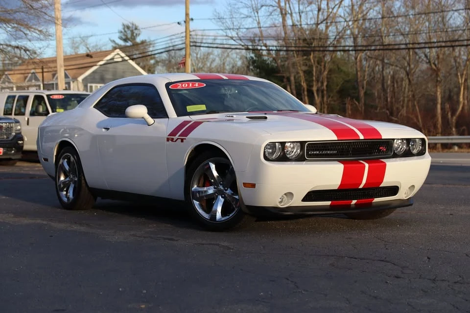 2014 Dodge Challenger 3rd Gen - Image 7 of 19