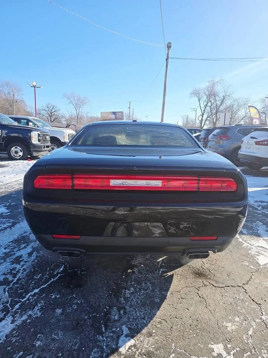 2014 Dodge Challenger 3rd Gen - Image 5 of 18