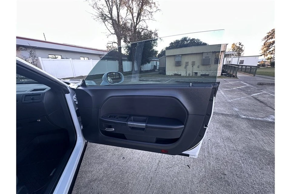 2014 Dodge Challenger 3rd Gen - Image 10 of 14