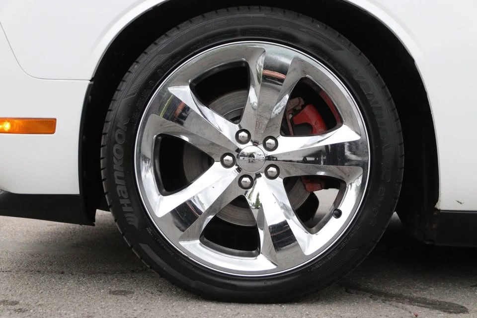 2014 Dodge Challenger 3rd Gen - Image 14 of 19