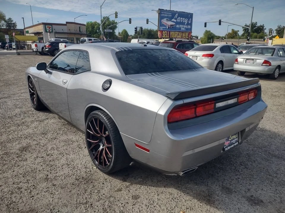 2014 Dodge Challenger 3rd Gen - Image 4 of 15
