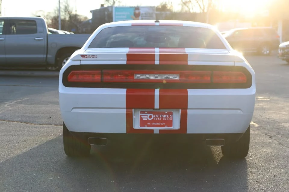 2014 Dodge Challenger 3rd Gen - Image 4 of 19