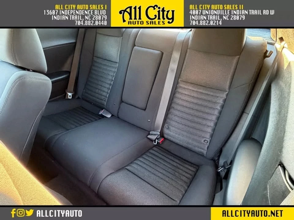 2014 Dodge Challenger 3rd Gen - Image 10 of 19