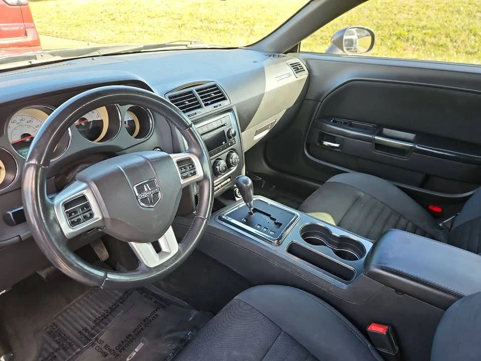 2014 Dodge Challenger 3rd Gen - Image 9 of 20