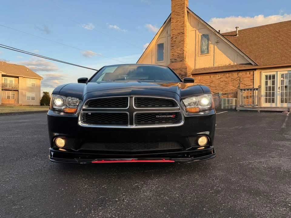 2014 Dodge Challenger 3rd Gen - Image 2 of 16