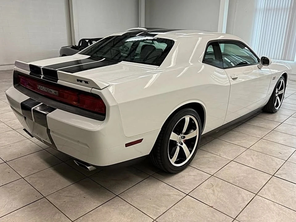 2014 Dodge Challenger 3rd Gen - Image 5 of 19
