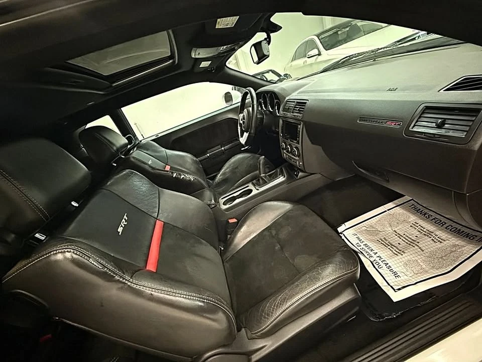 2014 Dodge Challenger 3rd Gen - Image 9 of 19
