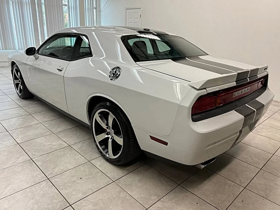 2014 Dodge Challenger 3rd Gen - Image 6 of 19