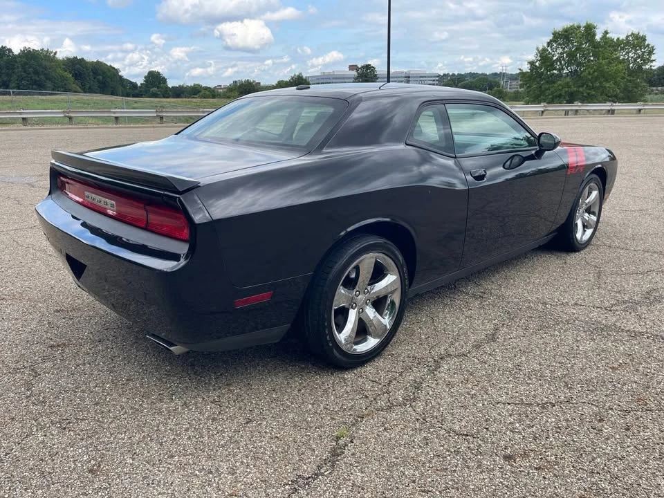 2014 Dodge Challenger 3rd Gen - Image 8 of 17