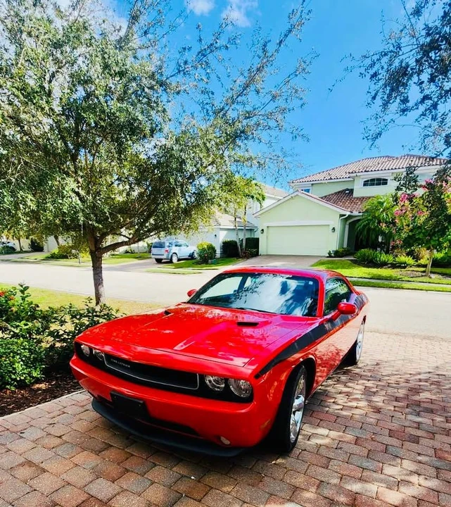 2014 Dodge Challenger 3rd Gen - Image 2 of 7