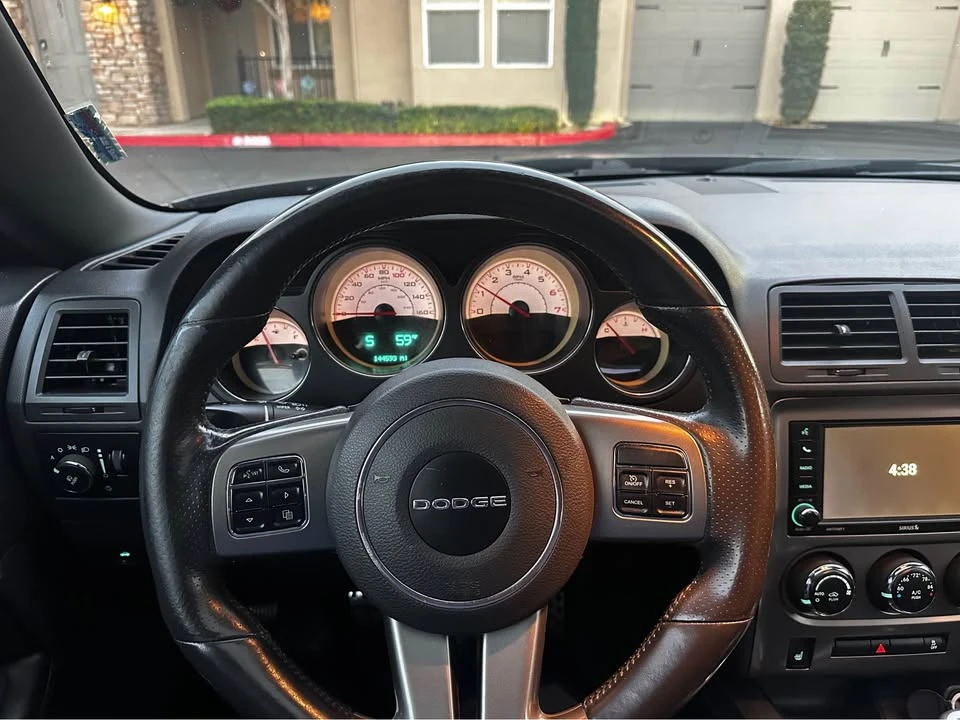 2014 Dodge Challenger 3rd Gen - Image 8 of 9