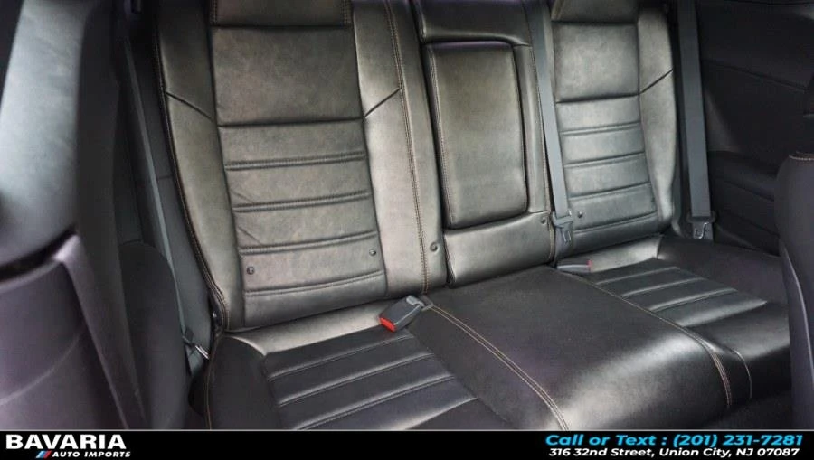 2014 Dodge Challenger 3rd Gen - Image 7 of 11
