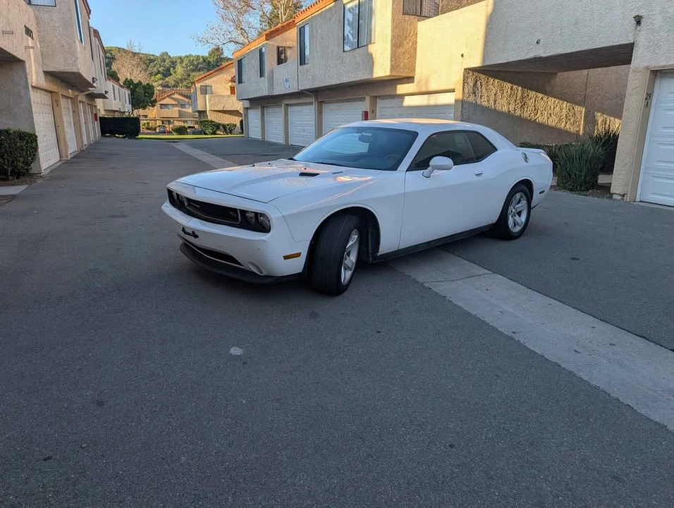 2014 Dodge Challenger SRT8 & 392 3rd Gen - Image 7 of 11